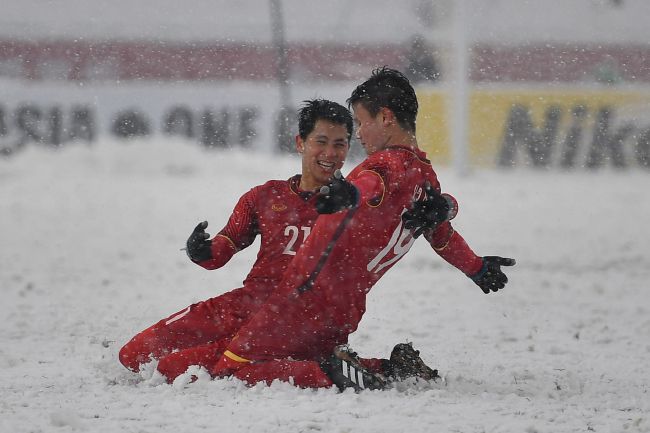 国产综合久久久久久